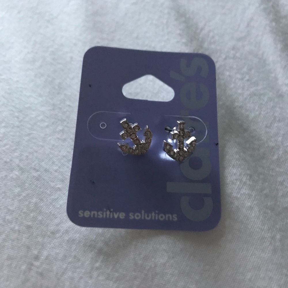 anchor earrings